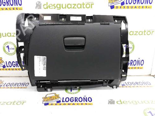 Used Glove box BMW X1 (E84) sDrive 18 d (143 hp) 1677807