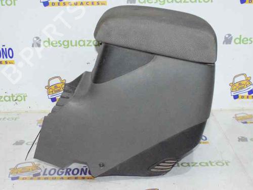 Used Armrest / Center console MITSUBISHI PAJERO III (V7_W, V6_W) 3.2 Di-D (V68W) (160 hp) 7894260