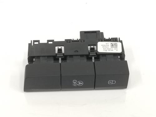Spak kontakt SEAT IBIZA V (KJ1, KJG) 1.0 MPi (80 hp) 13568961