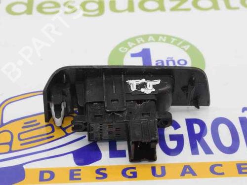 Left rear window switch NISSAN X-TRAIL II (T31) 2.0 dCi 4x4 | BP1365795I29 