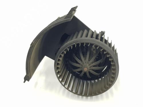 Used Heater blower motor VW TRANSPORTER T5 Van (7HA, 7HH, 7EA, 7EH) 2.5 TDI (130 hp) 14107613