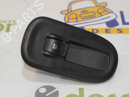 Right front window switch NISSAN NV400 Van (X62, X62B) dCi 110 2556100Q0G | 8200548968 |