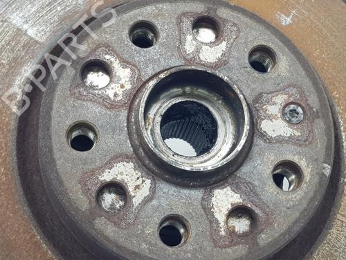Left front steering knuckle SEAT LEON (1P1) 1.9 TDI | BP25881359M25
