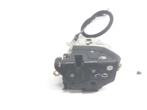 Front right lock SEAT LEON (1P1) 1.2 TSI | BP31173886C97