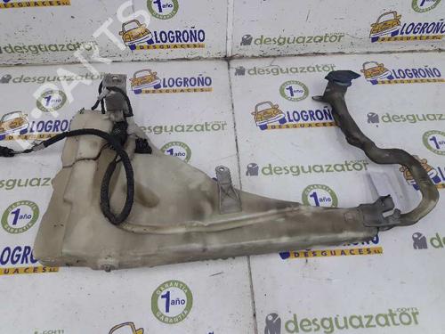 Used Windscreen washer tank VW TOUAREG (7LA, 7L6, 7L7) 2.5 R5 TDI (174 hp) 7895881