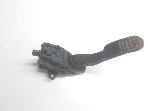 Used Pedal TOYOTA HILUX VIII Pickup (_N1_) [2015-2025]  30700954