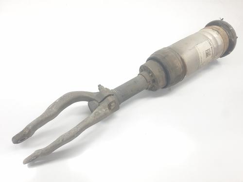 Right front shock absorber LAND ROVER RANGE ROVER VELAR (L560) 3.0 D300 SDV6 4x4 | BP31840905M17 