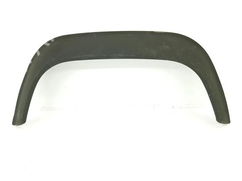 Used Rear left wheel arch trim LAND ROVER DEFENDER Station Wagon (L316) 2.5 Td5 4x4 (L316) (122 hp) 9238836