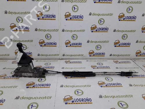 Used Gear lever SEAT LEON (1P1) 1.9 TDI (105 hp) 7895372