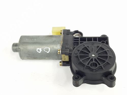 Right front window motor BMW 3 (E46) 320 d | BP29409348E20 