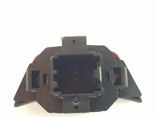 Przełącznik świateł awaryjnych FORD TRANSIT V363 Van (FCD, FDD) 2.2 TDCi 4x4 | BP30863601I22