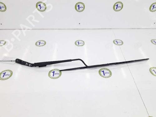 Used Front windshield wiper arm RENAULT MASTER II Van (FD) 2.5 D (80 hp) 4927911