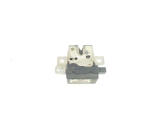 Tailgate lock LAND ROVER RANGE ROVER SPORT I (L320) 3.6 D 4x4 | BP9704150C101 