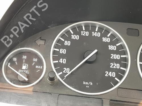 Instrument cluster BMW 5 (E39) 520 d | BP13330435C47 