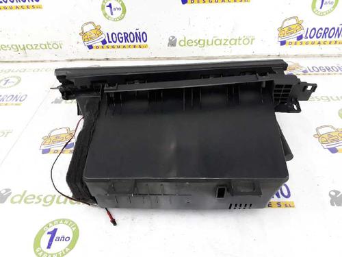 Glove box MERCEDES-BENZ A-CLASS (W169) A 180 CDI (169.007, 169.307) | BP2683383C95 