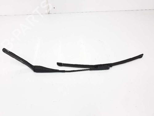 Used Front windshield wiper arm BMW 1 (E87) 118 d (143 hp) 6130054