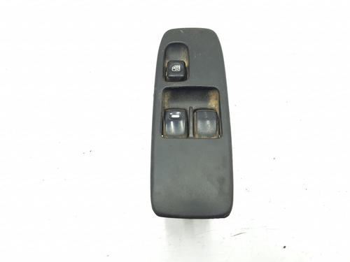 Used Left front window switch MITSUBISHI PAJERO III (V7_W, V6_W) 3.2 Di-D (V68W, V78W) (165 hp) 9401242