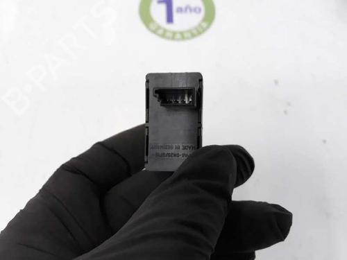 Right front window switch BMW 1 (E87) 118 d | BP3381218I26 