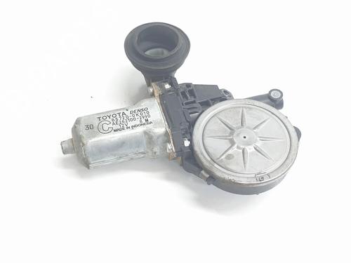 Used Left front window motor TOYOTA HILUX VII Pickup (_N1_, _N2_, _N3_) 2.5 D-4D (KUN15, KUN35) (144 hp) 24220273