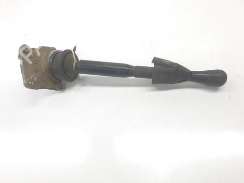 Used Gear lever NISSAN PICK UP (D22) 2.5 TD 4WD (103 hp) 31043895