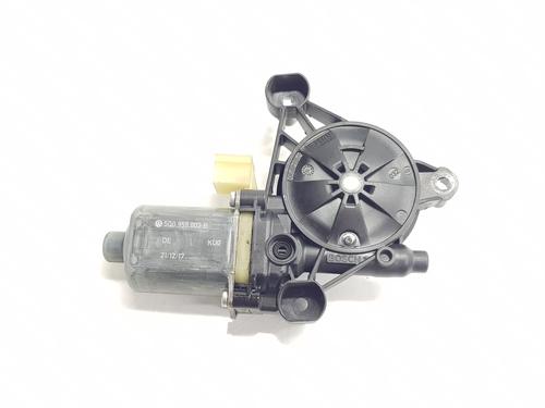 Vindusheismotor høyre foran SEAT LEON (5F1) 1.4 TSI (125 hp) 28826123