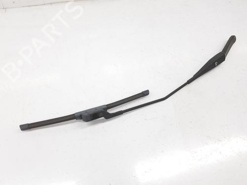 Front windshield wiper arm FORD FIESTA VI (CB1, CCN) 1.6 TDCi | BP9089373C143 