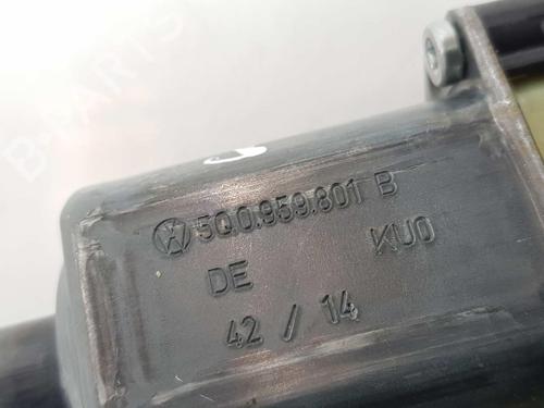 Left front window motor VW GOLF VII (5G1, BQ1, BE1, BE2) 2.0 R 4motion | BP6120602E21 