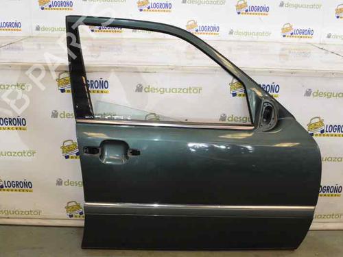 Right front door MERCEDES-BENZ C-CLASS (W202) C 220 (202.022) A2027201605 | A2027201605 | VERDE |