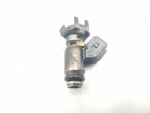 Used Injector RENAULT LAGUNA I (B56_, 556_) 1.6 16V (B568, B561) (107 hp) 9279340