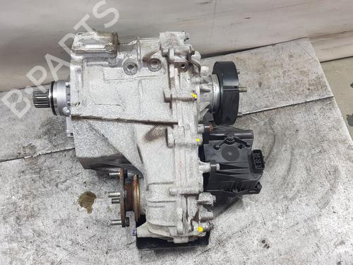 Boîte de transfert Boîte de transfert TOYOTA HILUX VIII Pickup (_N1_) 2.4 D 4WD (GUN125_, GUN125R) (150 hp) 36276971 36276971