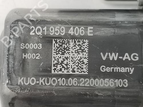 Right front window motor SEAT IBIZA V (KJ1, KJG) 1.0 TSI | BP13902931E20 