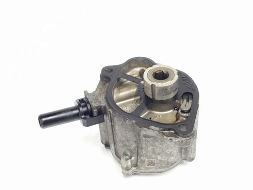 Used Vacuum pump Vacuum pump MERCEDES-BENZ CLA Coupe (C117) CLA 220 CDI / d (117.303) (170 hp) 32775138 32775138