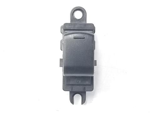 Used Right rear window switch NISSAN QASHQAI / QASHQAI +2 I (J10, NJ10, JJ10E) 2.0 dCi All-wheel Drive (150 hp) 8641033