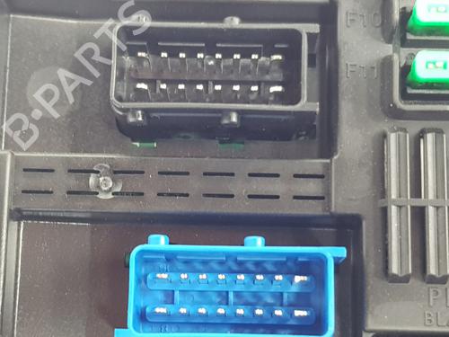 Fuse box PEUGEOT EXPERT Van (V_) | BP31982375E1