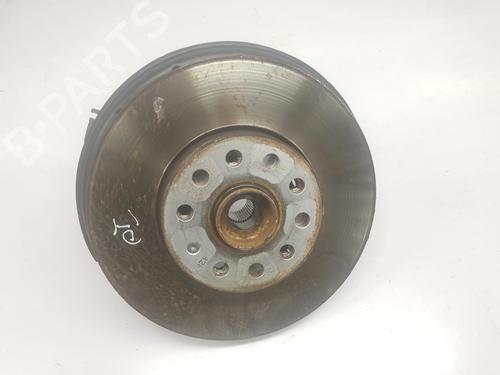 Used Left front steering knuckle SKODA YETI (5L) 2.0 TDI 4x4 (150 hp) 16094658