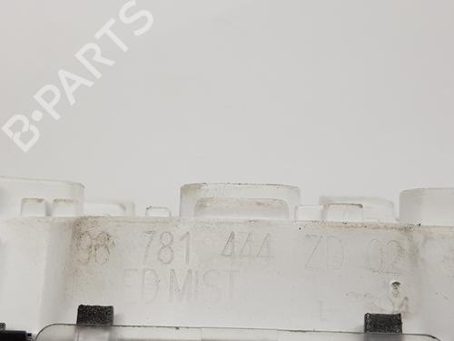 Interior roof light PEUGEOT 3008 II SUV (MC_, MR_, MJ_, M4_) 1.5 BlueHDi 130 | BP26973869I8 