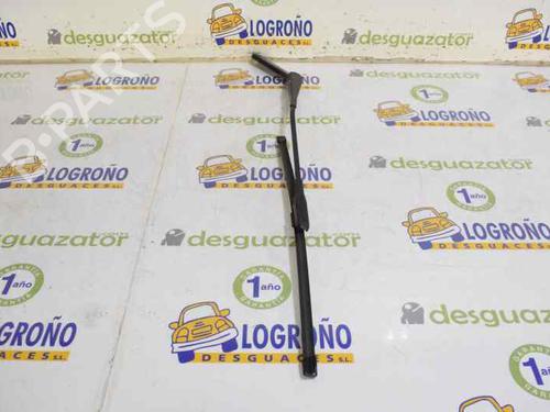 Front windshield wiper arm BMW 1 (E87) 118 d | BP7894821C143 