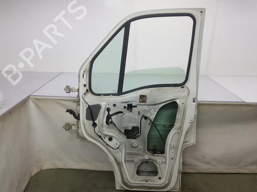 Right front door NISSAN INTERSTAR Van (X70) dCi 120 | BP9439406C3 