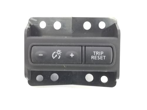 Switch NISSAN QASHQAI II SUV (J11, J11_) 1.6 DIG-T | BP9371589I30 