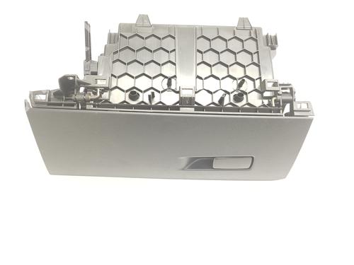 Used Glove box BMW X1 (F48) sDrive 18 d (150 hp) 29290636
