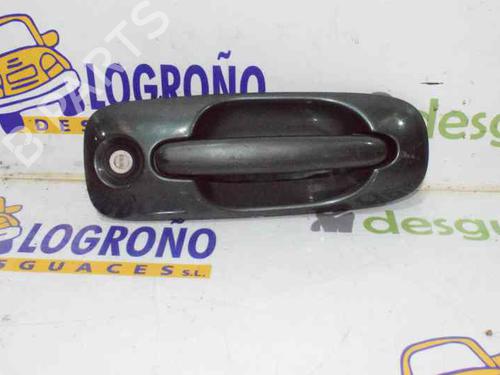 Used Front right exterior door handle CHRYSLER VOYAGER IV (RG, RS) 2.5 CRD (141 hp) 1636693