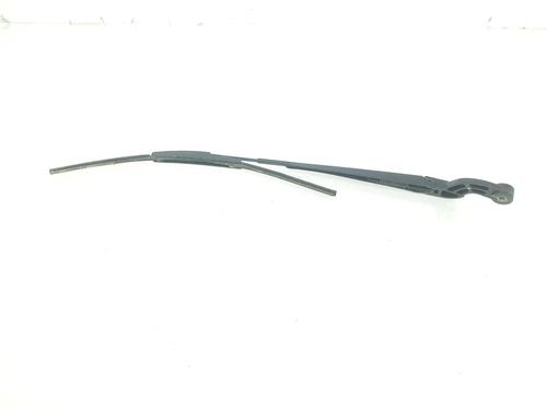 Used Front windshield wiper arm LAND ROVER RANGE ROVER SPORT I (L320) 3.6 D 4x4 (272 hp) 9517469