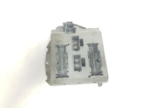 Fuse box IVECO DAILY IV Van 35C14 GV, 35C14 GV/P, 35S14 GV, 35S14 GV/P | BP9826227E1 