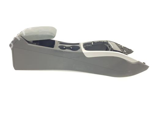 Armrest / Center console AUDI A5 (8T3) 2.0 TFSI | BP11056971I20 