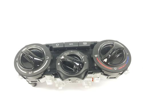 Used Climate control PEUGEOT 208 I (CA_, CC_) 1.2 VTI 82 (82 hp) 15244072