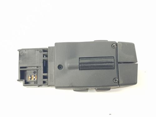 Steering wheel controls RENAULT CLIO IV (BH_) 1.5 dCi 75 | BP12144712E15 