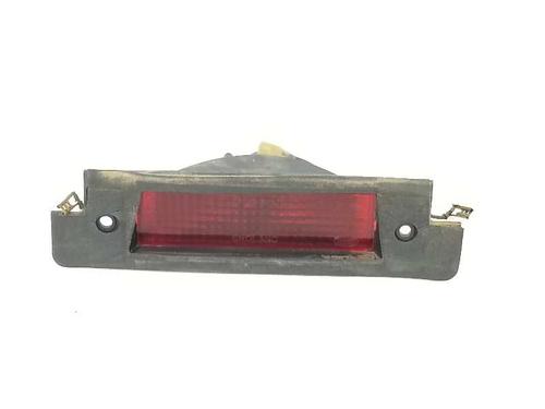 Used Rear center light LAND ROVER DEFENDER Station Wagon (L316) 2.5 Td5 4x4 (L316) (122 hp) 10975559