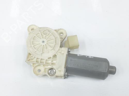 Left front window motor MERCEDES-BENZ CLK (C209) CLK 220 CDI (209.308) | BP10636695E21 