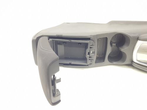 Armrest / Center console NISSAN QASHQAI II (J11, J11_) 1.2 DIG-T | BP31043926I20