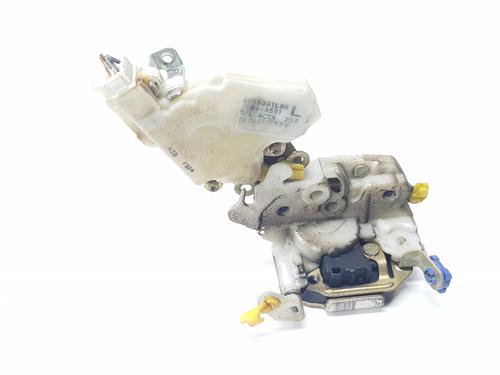 Used Front left lock NISSAN TERRANO II (R20) 2.7 TDi 4WD (125 hp) 22699643